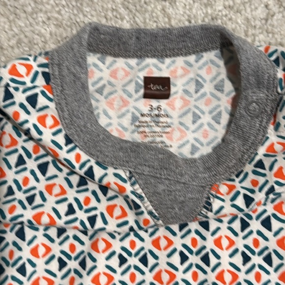 Romper - Picture 2 of 3